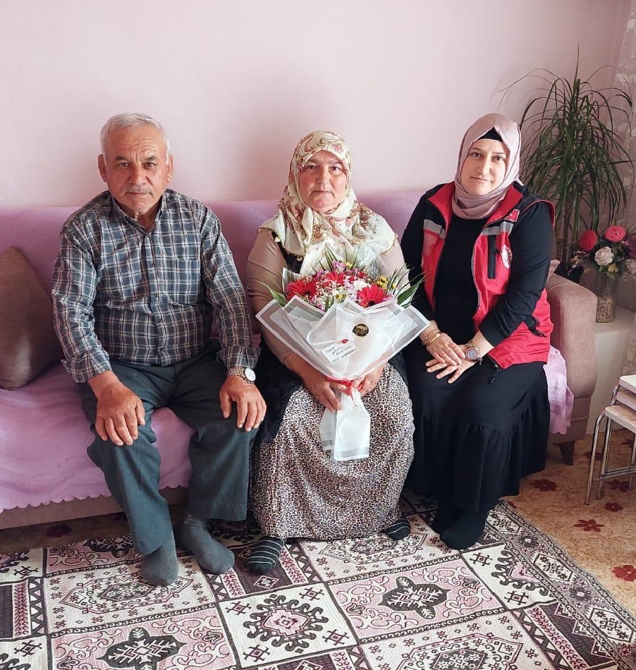 Anneler Gününde Şehit Annelerimizi Unutmadık